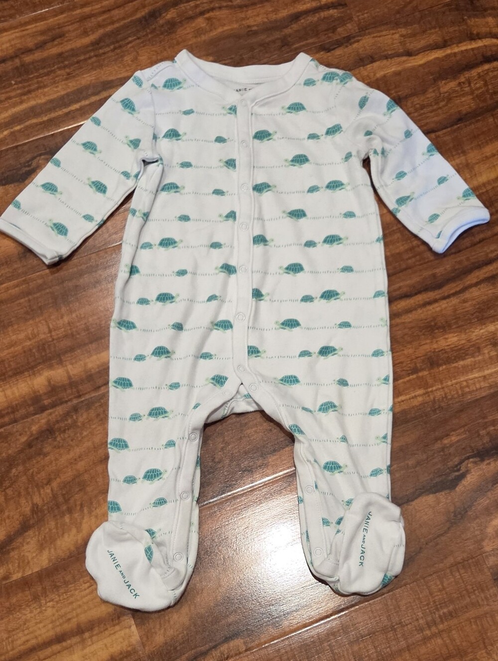 Janie and Jack EUC 6-9 Months White/Green Turtle Print Footie Romper